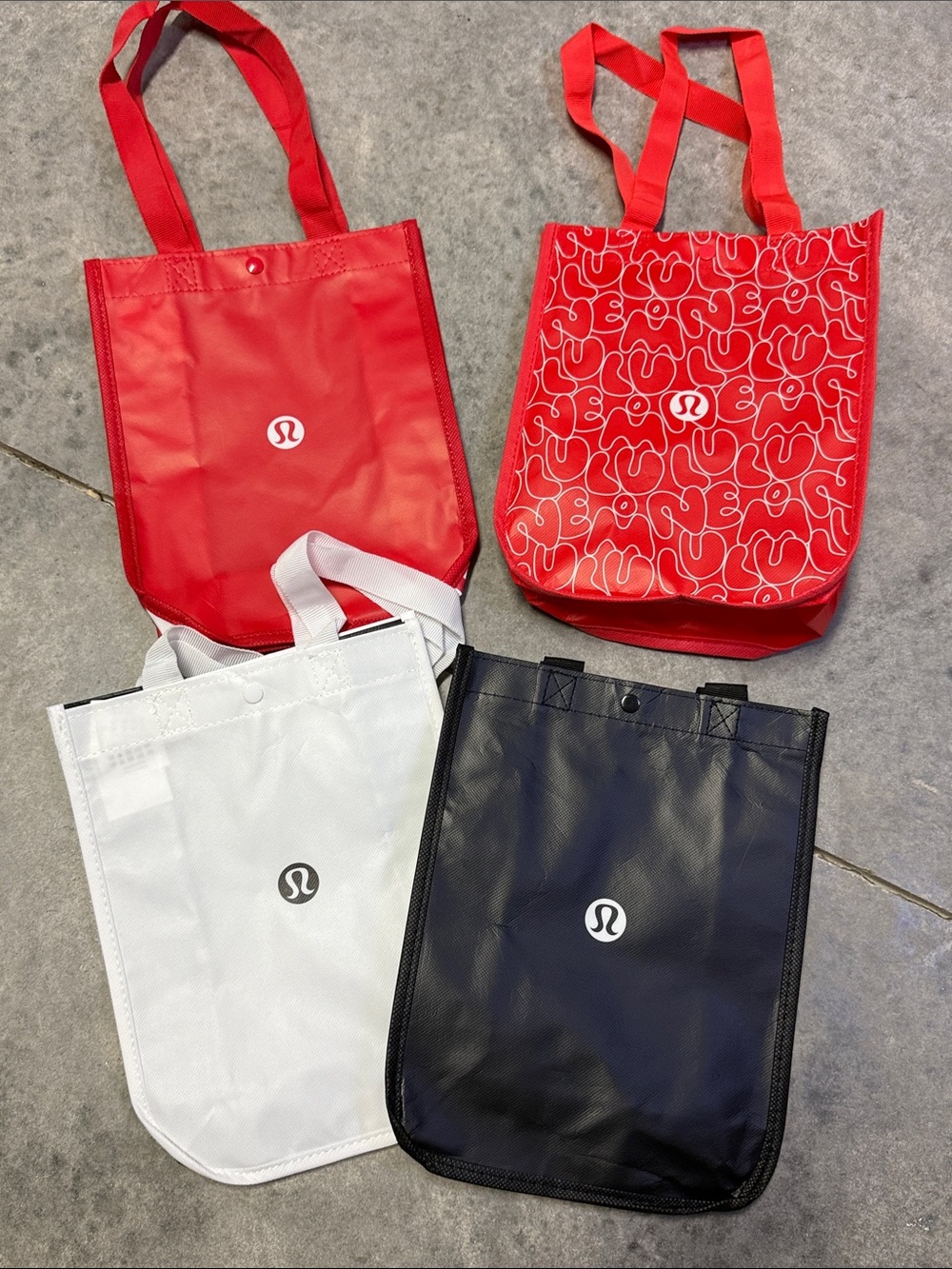 Lululemon Reusable Shopping Bags Small Logo Tote Set (4 Bags)